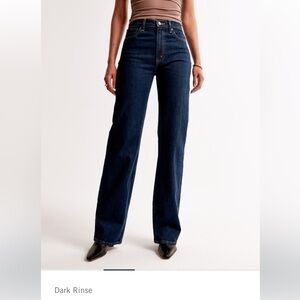 Abercrombie & Fitch The 90s Relaxed Jeans High Rise Size 4R Dark Rinse